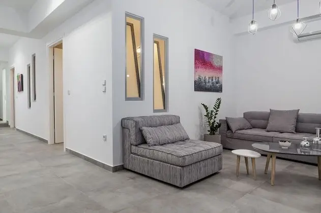 Dört Kişilik Oda, Şehir Manzaralı
