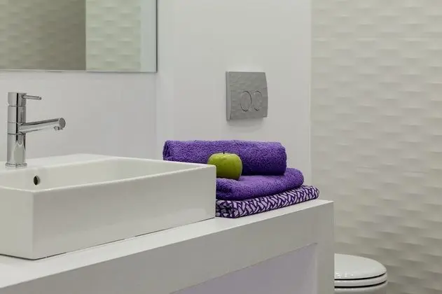 Dört Kişilik Oda, Şehir Manzaralı