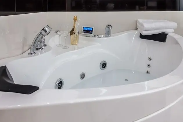 Deluxe Apart Daire, 1 Yatak Odası, Sıcak Su Havuzu, Asma Kat