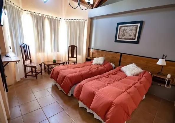 Tek Büyük veya İki Ayrı Yataklı Oda