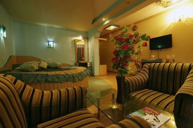 Honeymoon Süit, 1 En Büyük (King) Boy Yatak