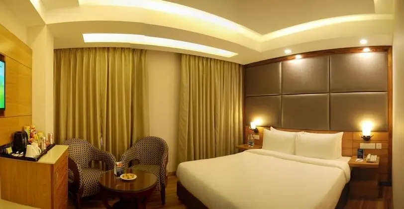 Deluxe Tek Büyük Yataklı Oda, Şehir Manzaralı