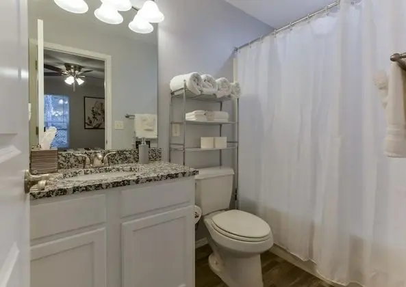Daire (Glam R Us - Just remodeled - Pool - F)
