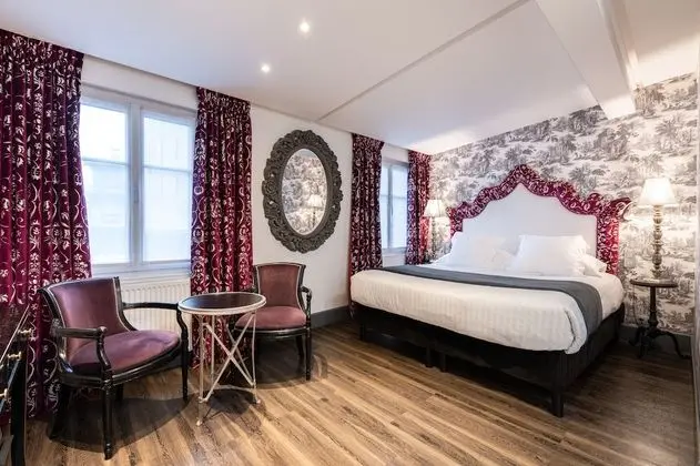Comfort Tek Büyük Yataklı Oda