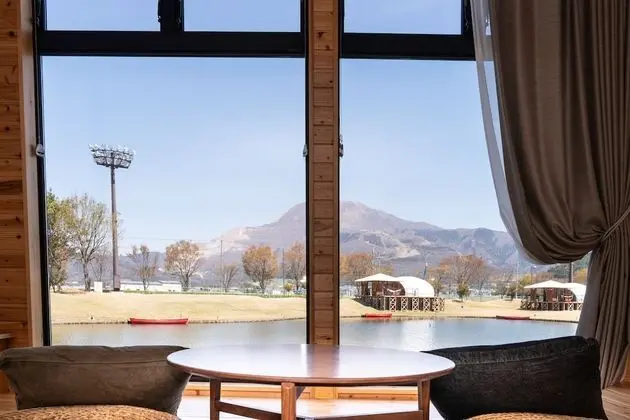 Luxury Kulübe (Wood)