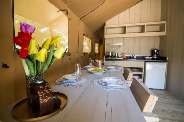 Family Çadır, 2 Yatak Odası, Özel Banyo, Park Manzaralı