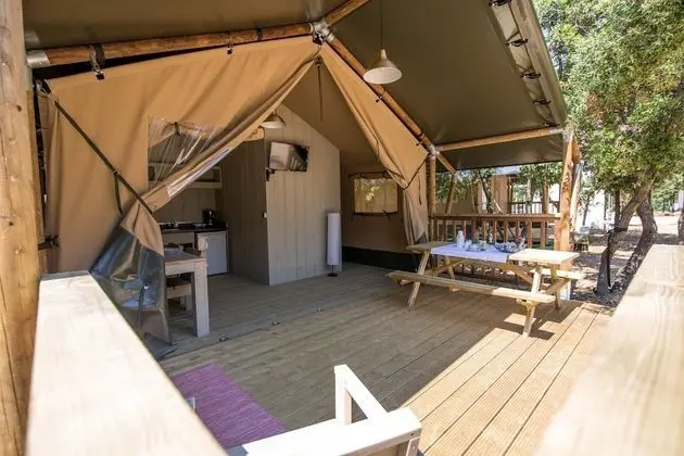 Family Çadır, 2 Yatak Odası, Özel Banyo, Park Manzaralı