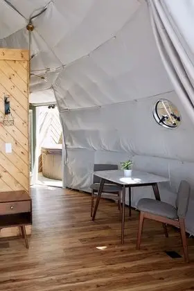 Deluxe Kulübe