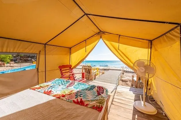 Ocean Front PRIMERA LINEA (2) Personas