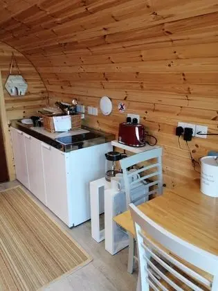 Dağ Evi, 1 Büyük (Queen) Boy Yatak