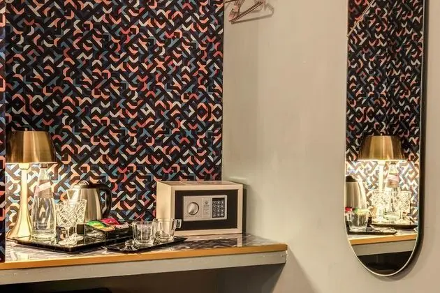 Standard Tek Büyük Yataklı Oda