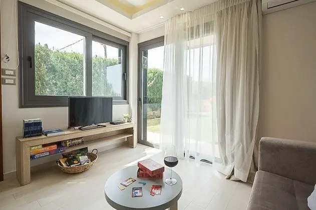 Comfort Ev, 1 Çift Kişilik Yatak ve Çekyat, Sigara İçilmez, Bahçe Manzaralı