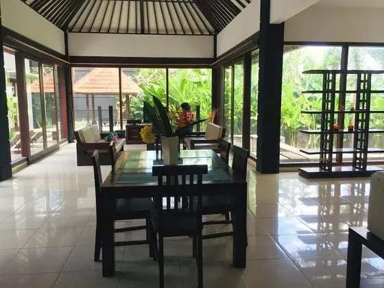 Deluxe Tek Büyük Yataklı Oda, 1 Yatak Odası, Sigara İçilmez, Bahçe Manzaralı
