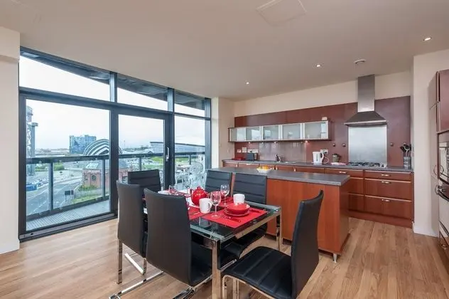 Apart Daire, 2 Yatak Odası (179 Finnieston Street)