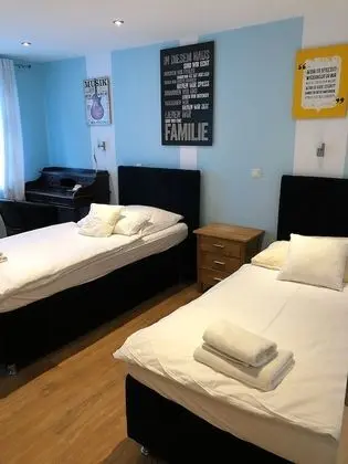 Standard Tek Büyük veya İki Ayrı Yataklı Oda