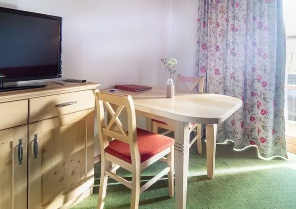 Standard Apart Daire, 1 En Büyük (King) Boy Yatak, Balkon, Bahçe Manzaralı