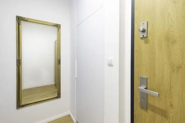 Superior Stüdyo Süit, Avlu Manzaralı (117)