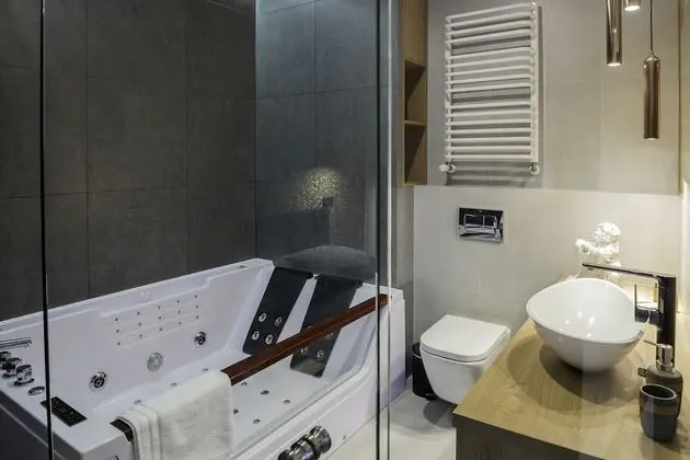 Superior Stüdyo Süit, Avlu Manzaralı (117)