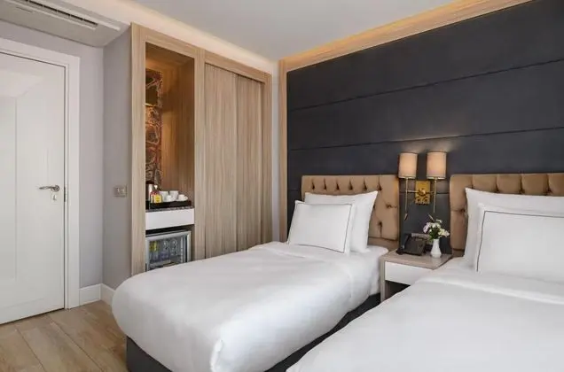 Standart İki Ayrı Yataklı Oda, Şehir Manzaralı