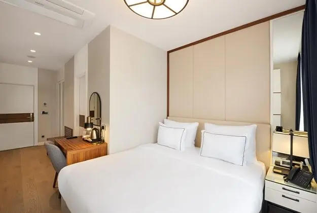 Standart Oda,Şehir Manzaralı