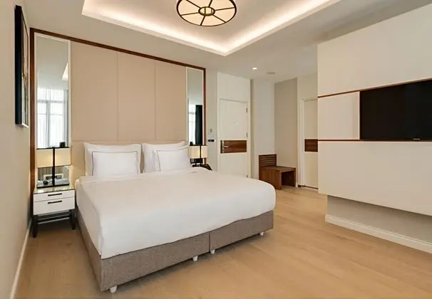 Superior, Şehir Manzaralı, Balkonlu