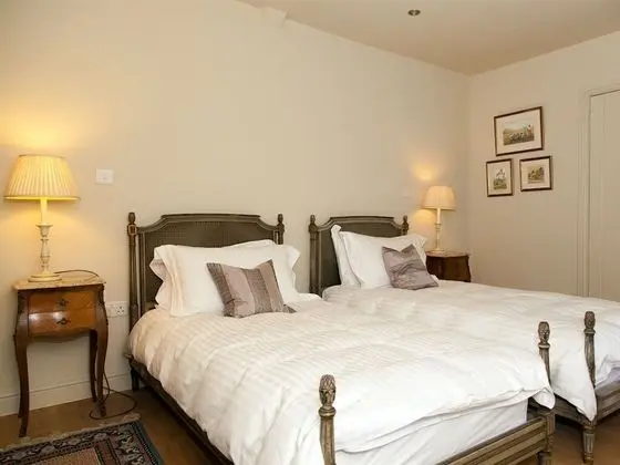 Luxury İki Ayrı Yataklı Oda, Banyolu/Duşlu, Bahçe Manzaralı