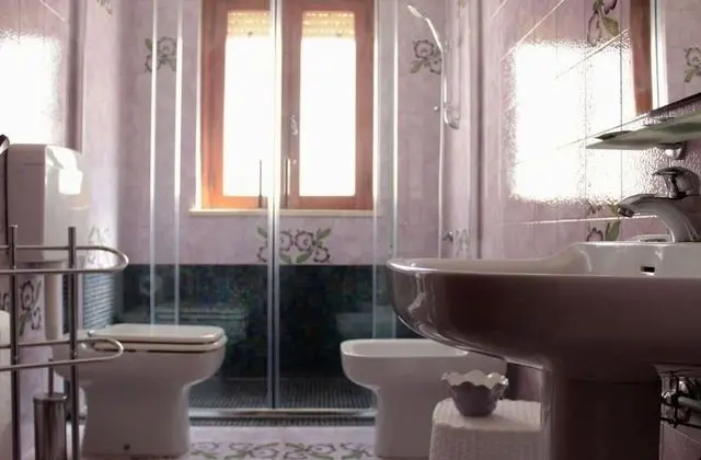 Dört Kişilik Oda, Özel Banyo (Mandorlo)