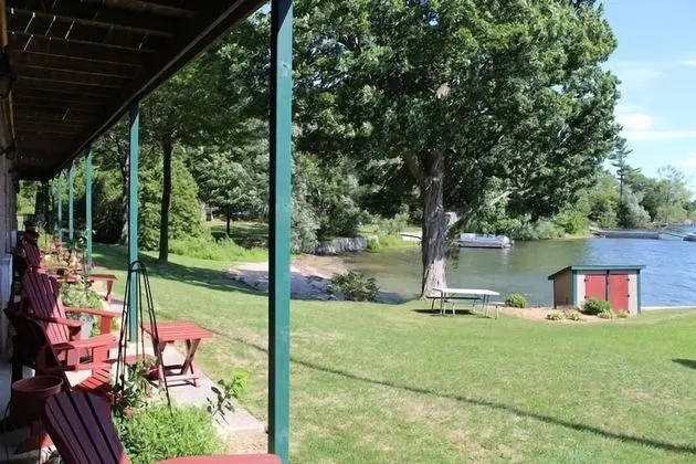 Deluxe Oda, Birden Çok Yatak (River Front)