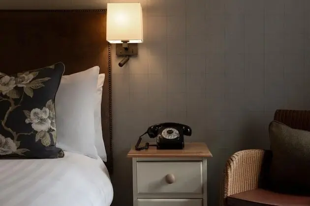 Comfort Tek Büyük Yataklı Oda