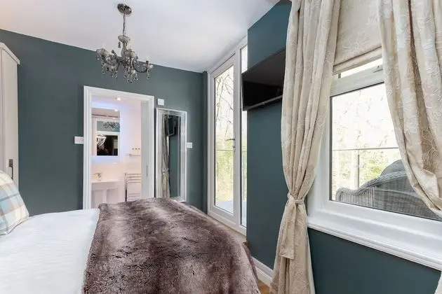 Romantic Tek Büyük Yataklı Oda, Banyolu/Duşlu (Decked Balcony)