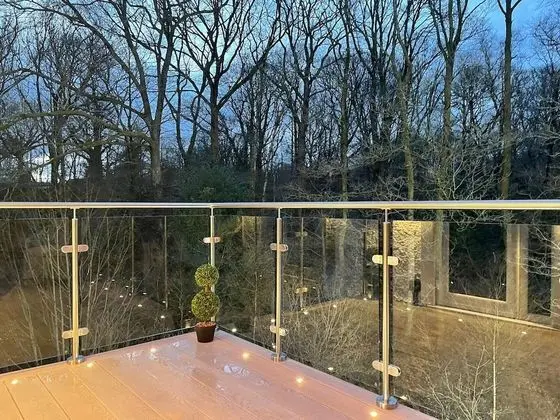 Romantic Tek Büyük Yataklı Oda, Banyolu/Duşlu (Decked Balcony)