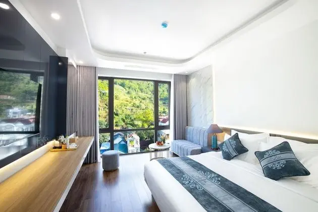 Deluxe Tek Büyük Yataklı Oda