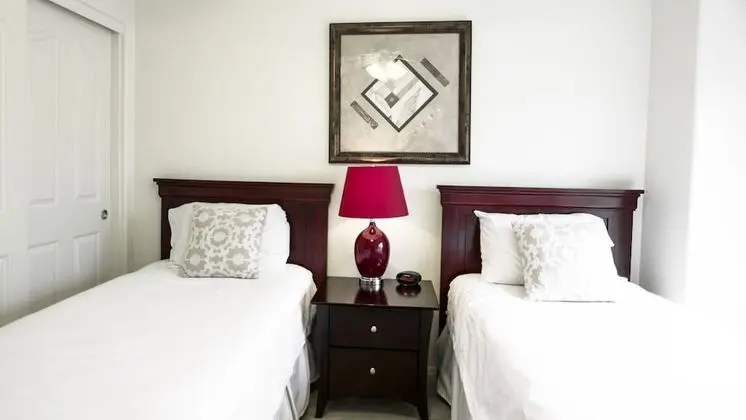 Ev (4 Bedrooms)