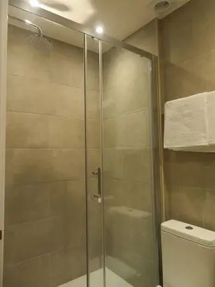Standard Üç Kişilik Oda, 1 Yatak Odası, Özel Banyo, Şehir Manzaralı