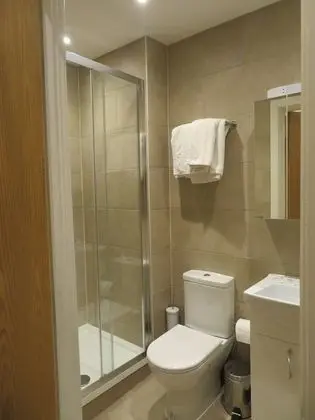 Standard Üç Kişilik Oda, 1 Yatak Odası, Özel Banyo, Şehir Manzaralı