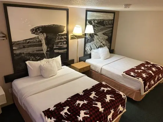 Standard Oda, 2 Büyük (Queen) Boy Yatak, Sigara İçilmez