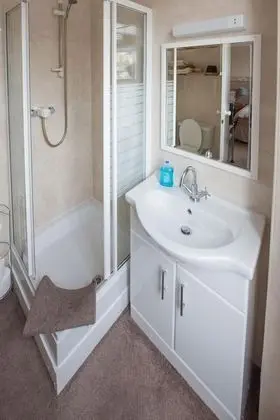 Süit, Banyolu/Duşlu (3 People)
