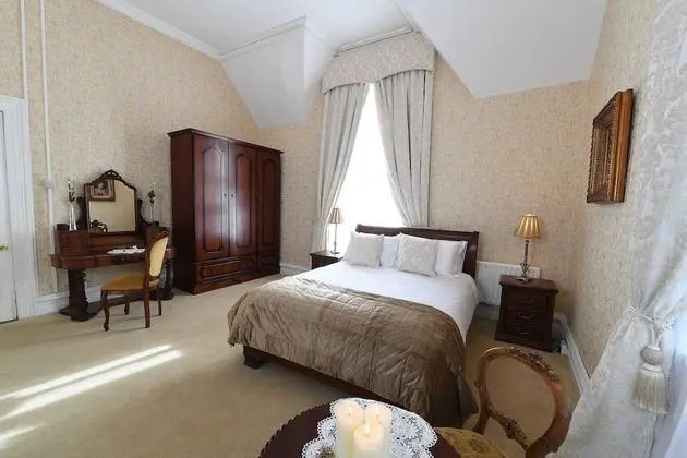 Luxury Oda, Tepe Manzaralı, Köşe