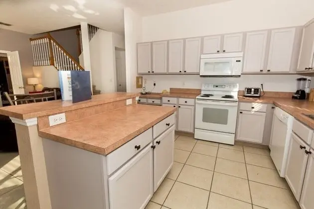 Villa (353 GLEN)