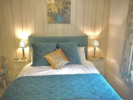 Tek Büyük Yataklı Oda (Room 1)