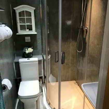 Tek Büyük Yataklı Oda (Room 1)