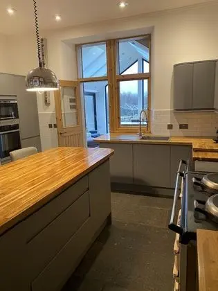 West Wing Apartment