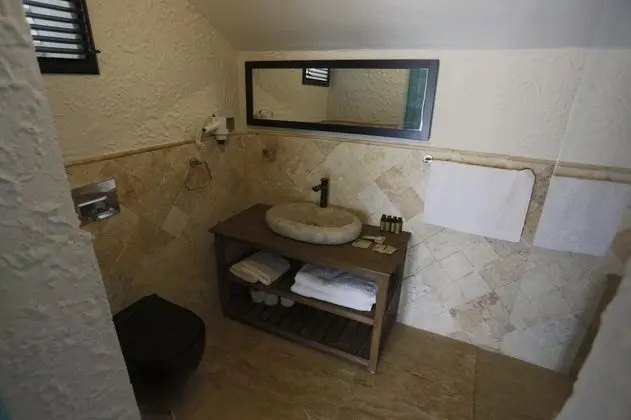 Bungalow, Kara Manzaralı, Balkonlu