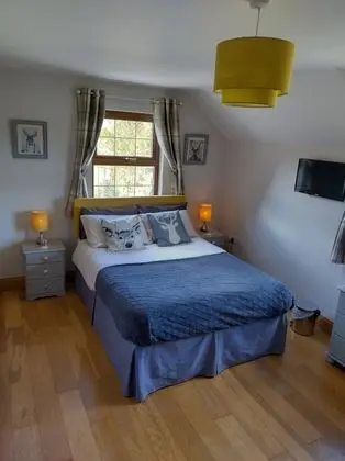 Üç Kişilik Oda (Room 2)