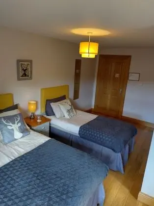 Üç Kişilik Oda (Room 2)