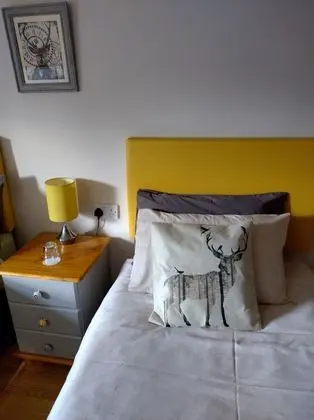 Üç Kişilik Oda (Room 2)