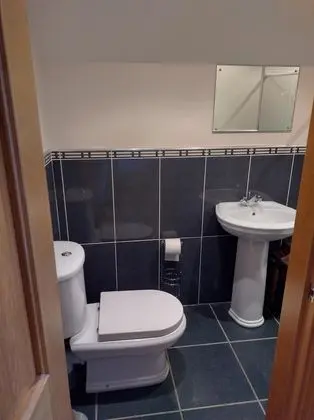 Üç Kişilik Oda (Room 2)