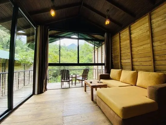 Oda (Riverside Cabanas)