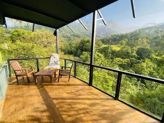 Süit (Second Floor Suite)