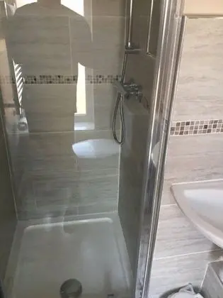 Tek Büyük Yataklı Oda (Room 8)